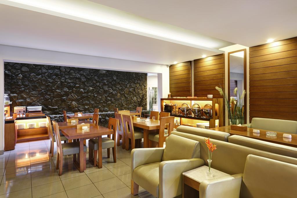 Ilos Hotel Bandung Dış mekan fotoğraf