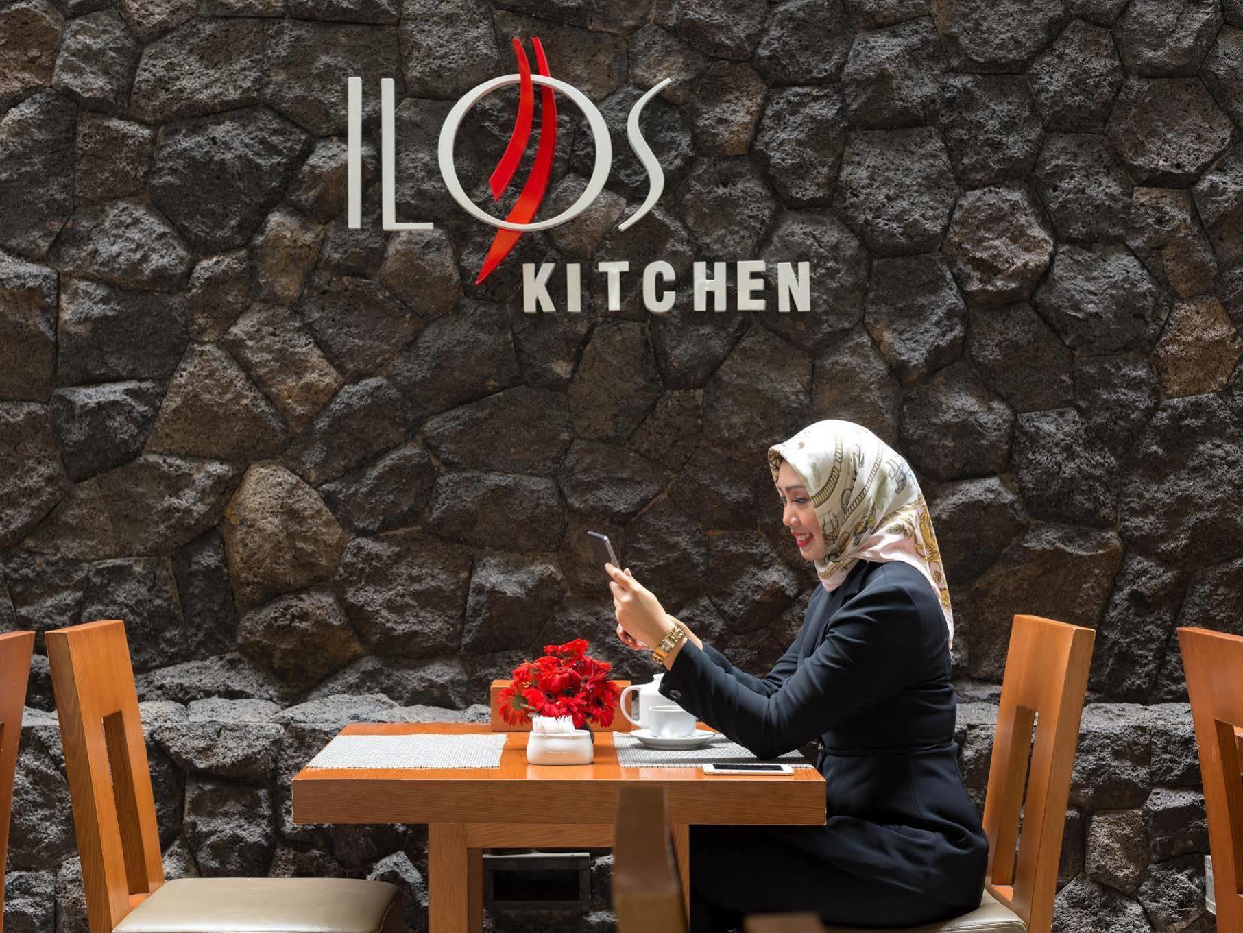 Ilos Hotel Bandung Dış mekan fotoğraf